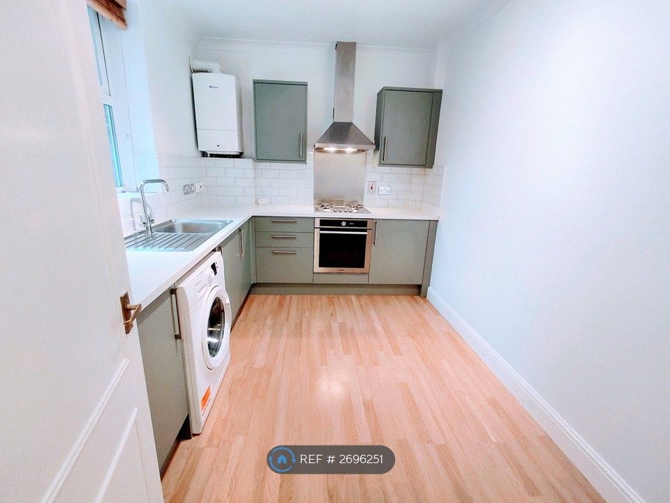 Property photo 2 of 3