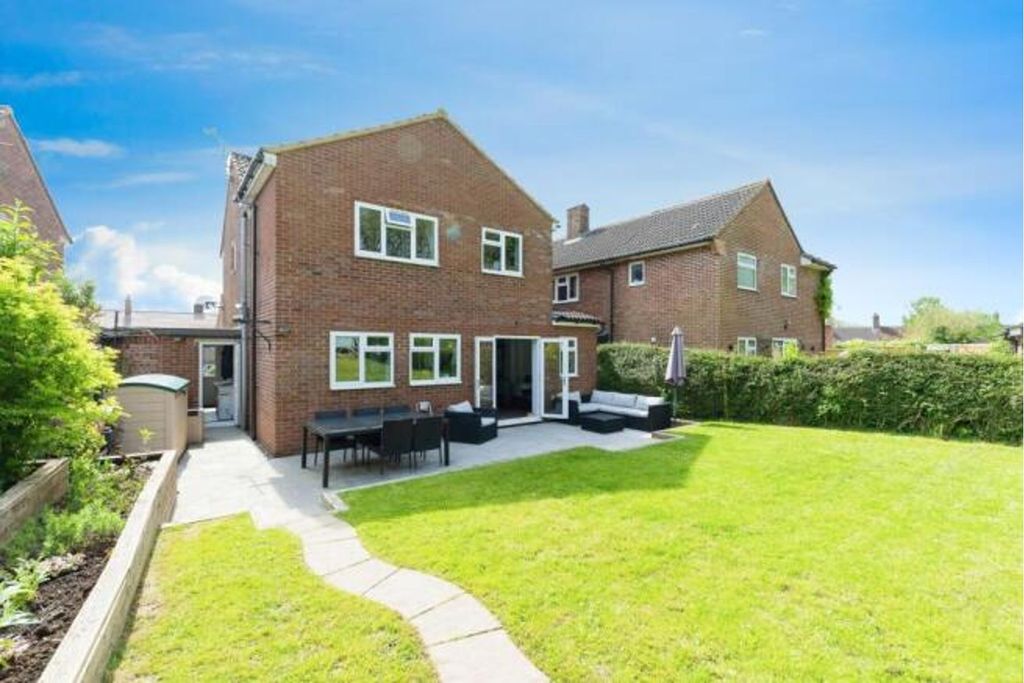 Property photo 3 of 15