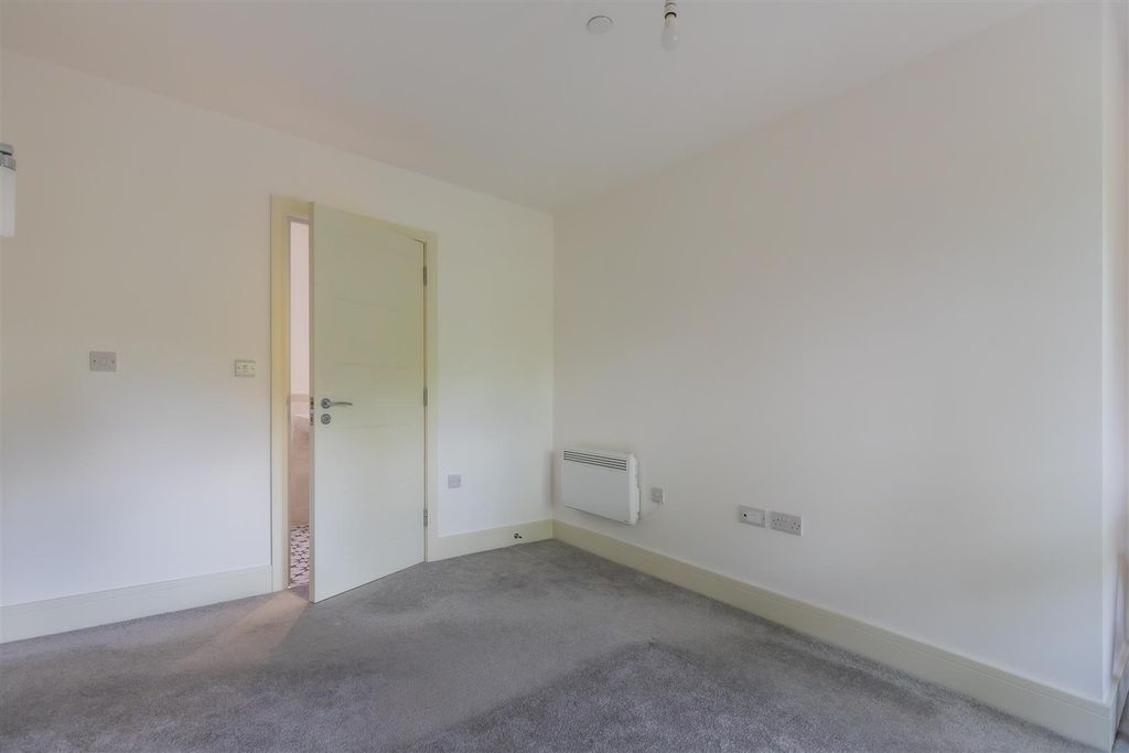 Additional image 12 of 2 bed flat for saleSophia Mews, Cathedral Road, Pontcanna CF11
