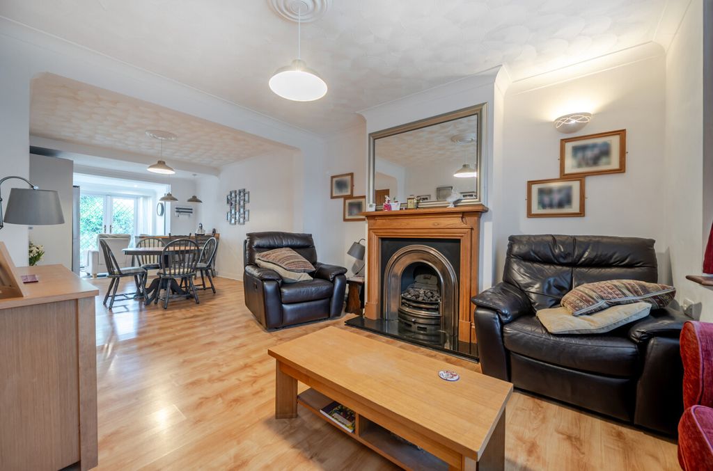 Property photo 3 of 22 1477529-20-6A2A97...