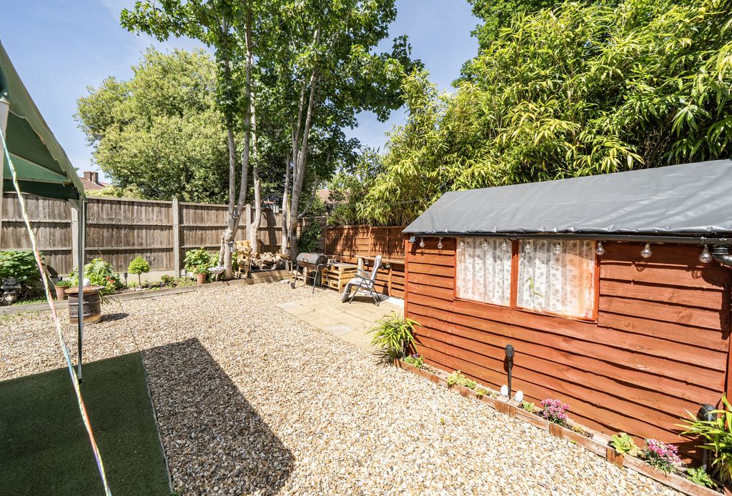 Property photo 1 of 19 1465540-1-6A10435...