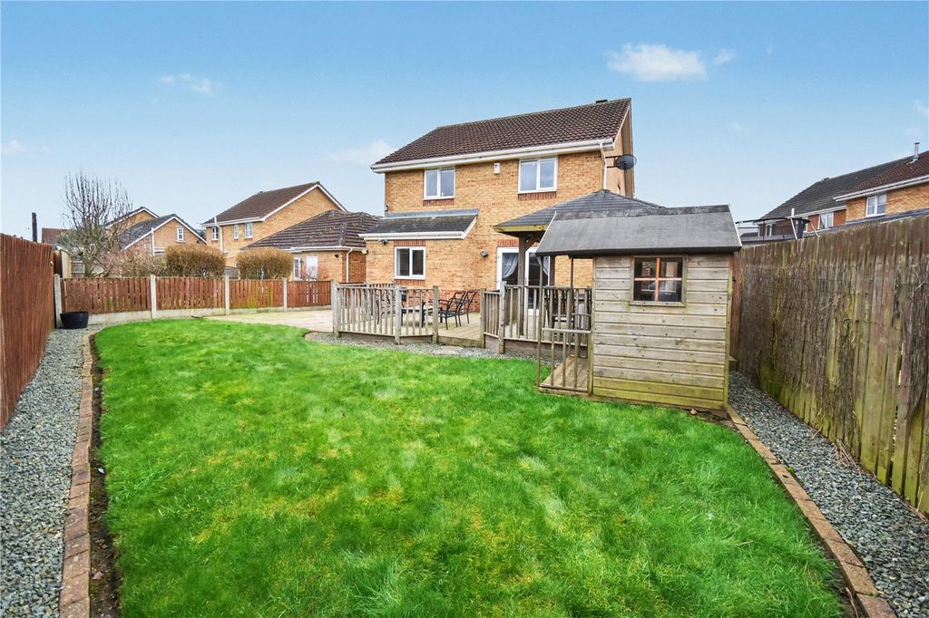 Property photo 1 of 20 Picture No. 14