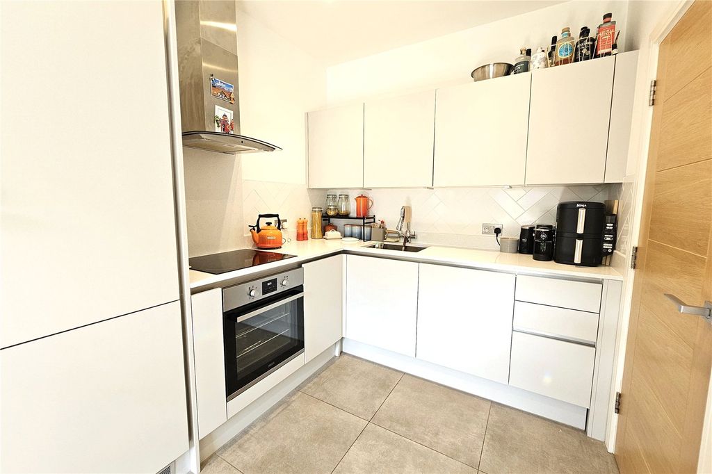 Property photo 3 of 11 Picture No. 05