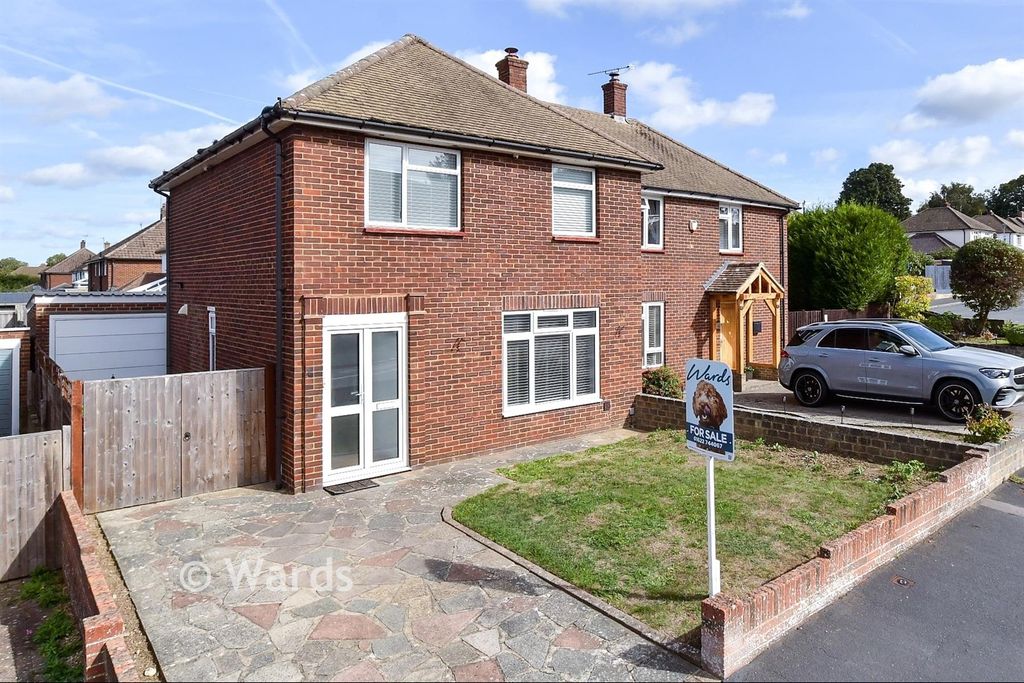 Property photo 1 of 14 External (Web)