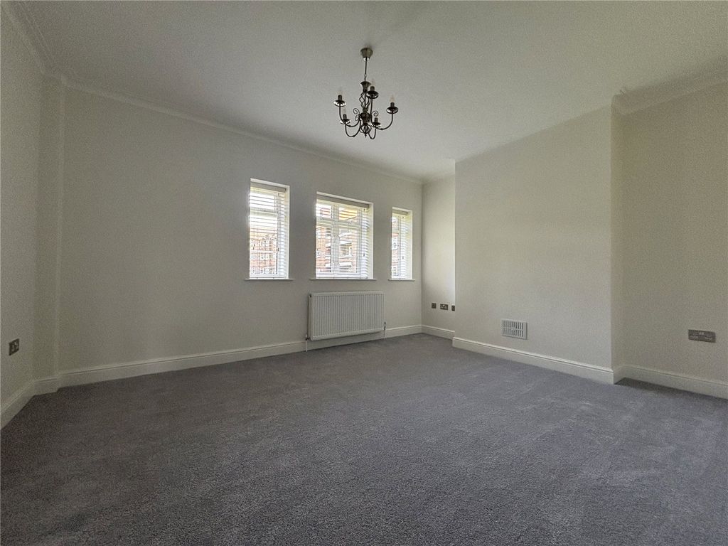 Property photo 2 of 8 Picture No. 02