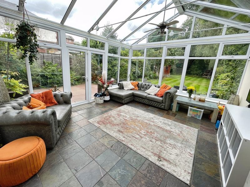 Property photo 3 of 27 Conservatory