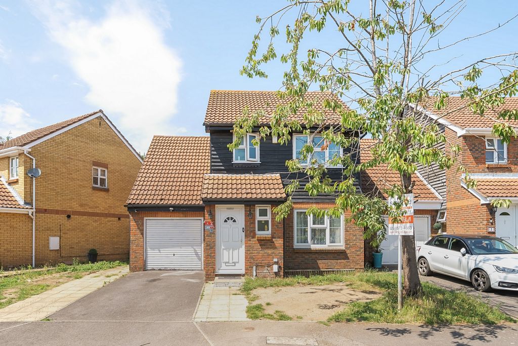 Property photo 1 of 18 Photo 7