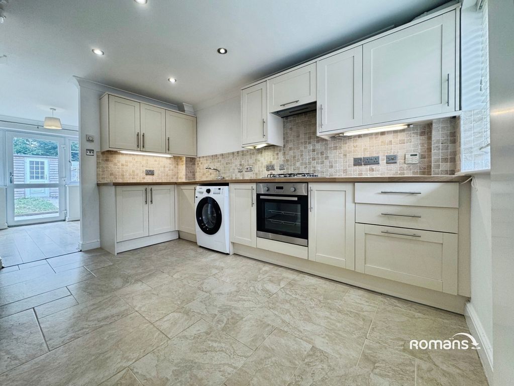 Property photo 2 of 11 Pbox-Img.Jpg