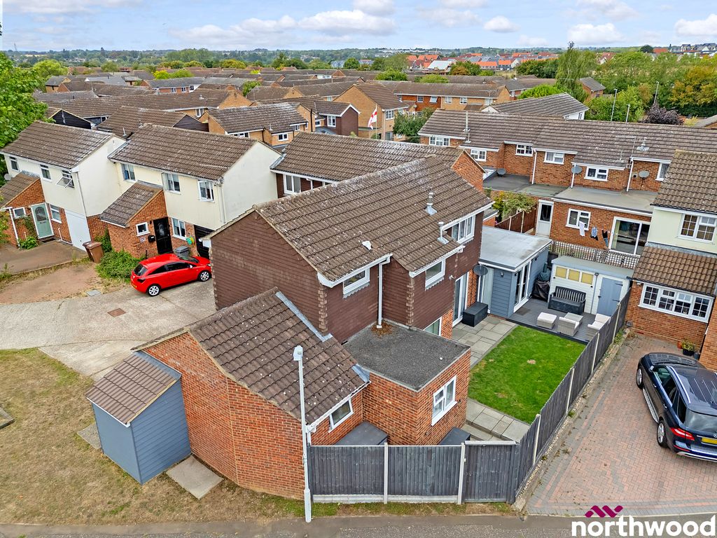 Property photo 2 of 25