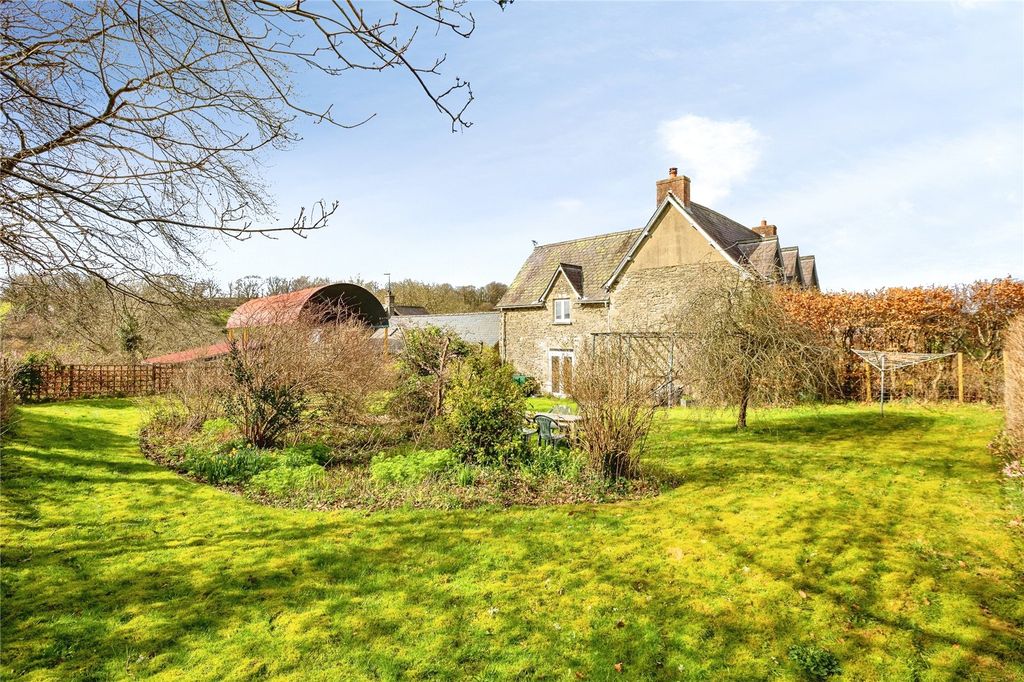 Property photo 3 of 35 Picture No. 38