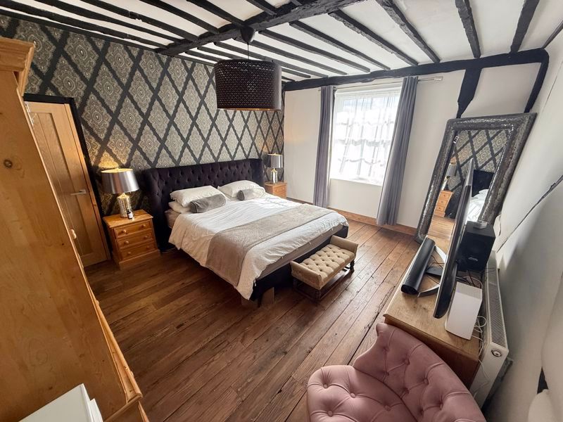 Property photo 1 of 24 Master Bedroom