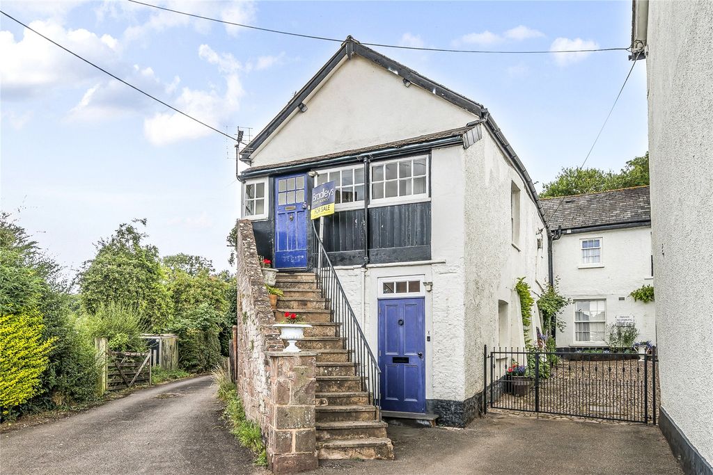 Property photo 1 of 16 1 - Picture No. 04