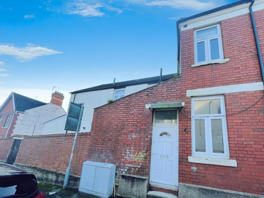 Property photo 2 of 13 Exterior