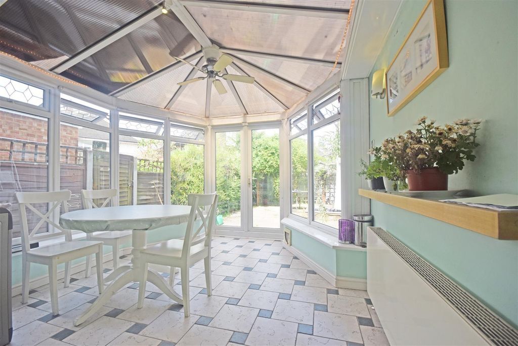 Property photo 3 of 10 2.Jpg