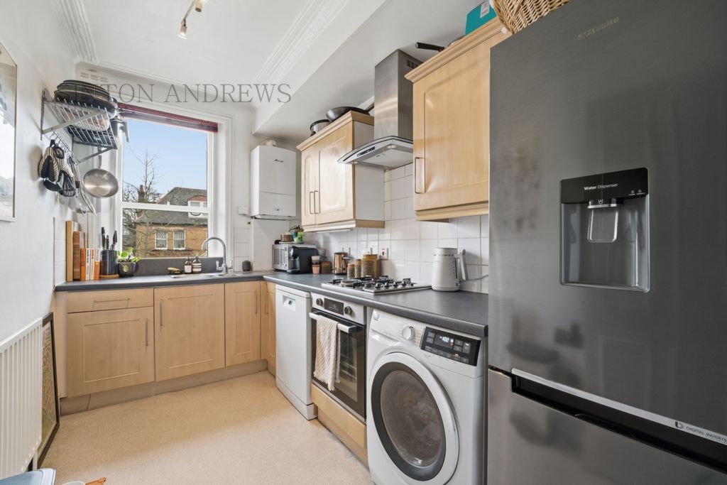 Property photo 3 of 9 Photo 1