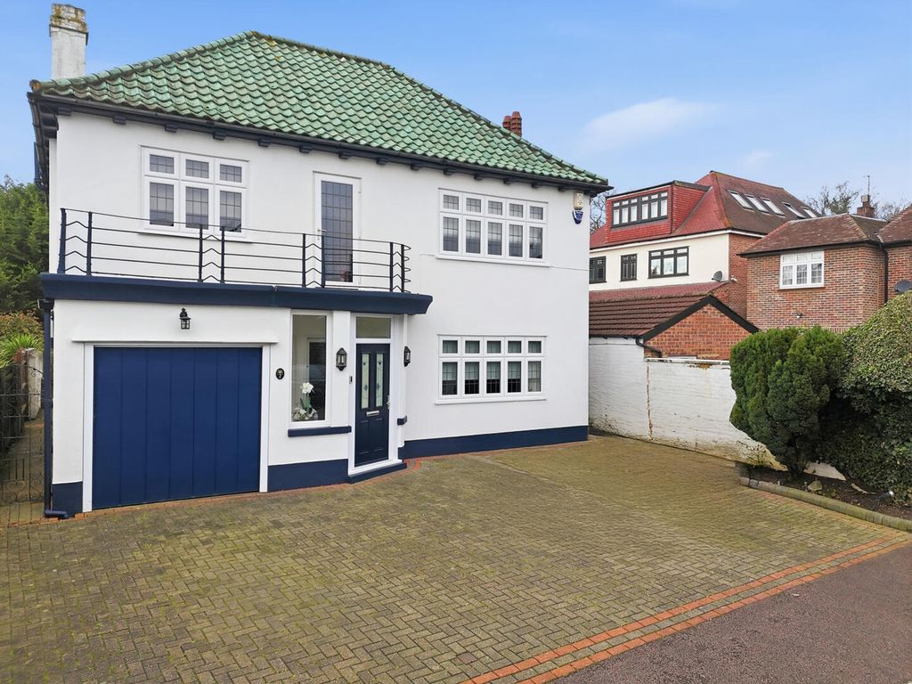 Property photo 1 of 20