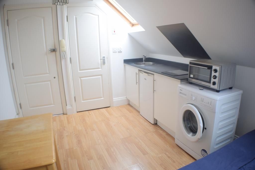 Property photo 2 of 3