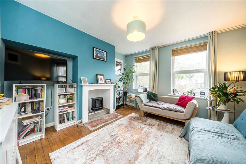 Property photo 2 of 7