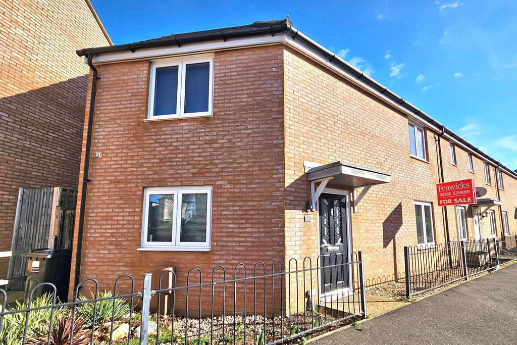 Property photo 1 of 13 Front