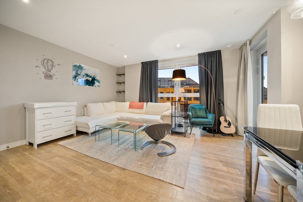 Property photo 3 of 13