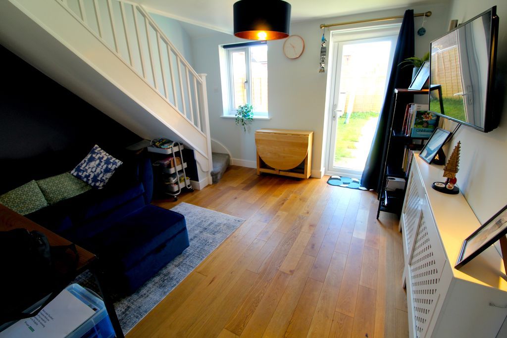 Property photo 3 of 9 Living Room