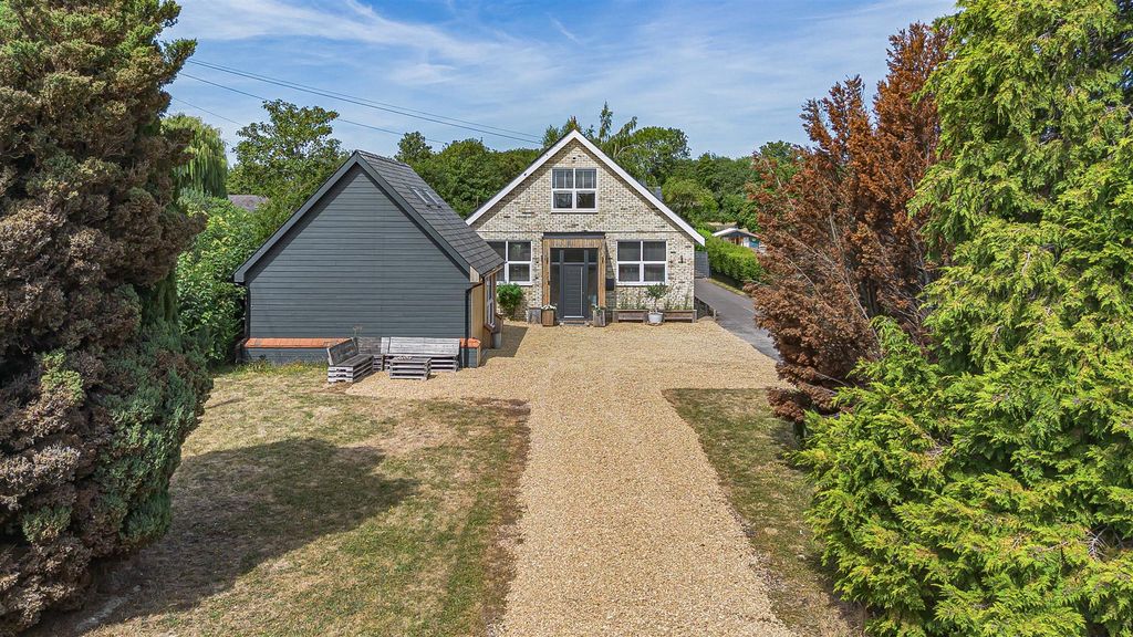 Property photo 1 of 39 14_88662.Jpg