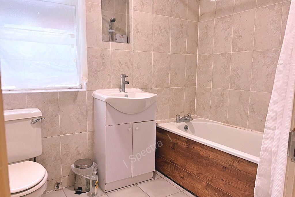 Property photo 3 of 4 Gallery