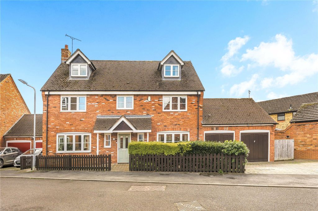 Property photo 1 of 34 Picture No. 06