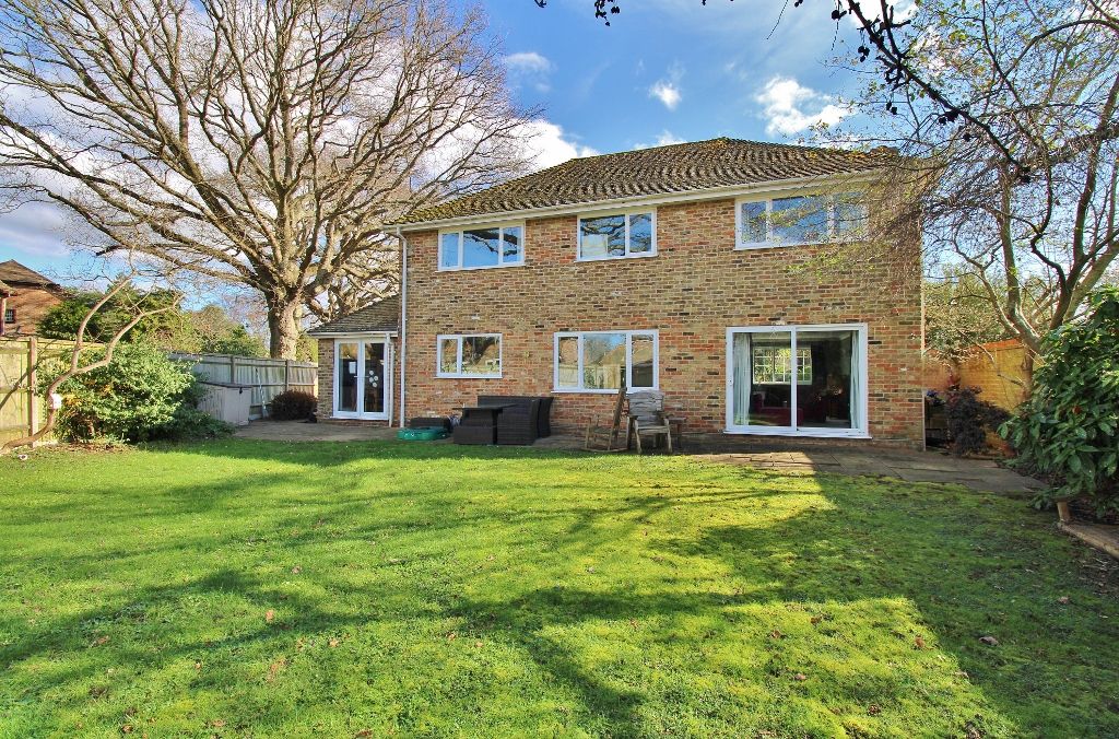 Property photo 3 of 37