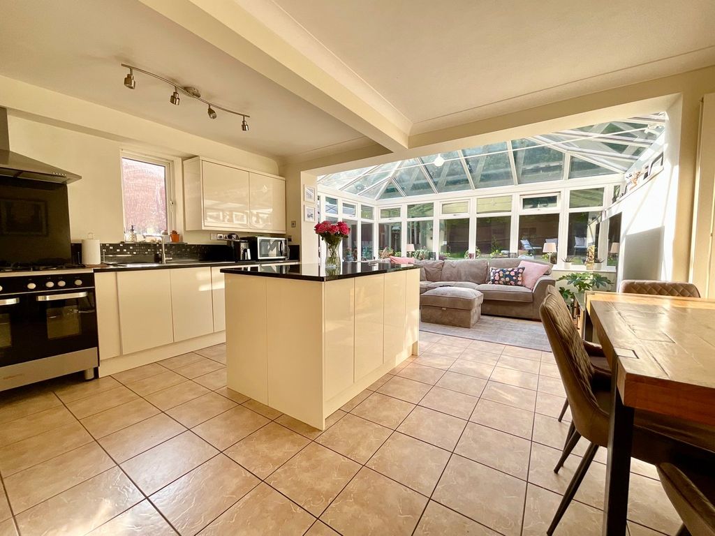 Additional image 7 of 3 bed detached house for salePriory Way, Langstone, Newport NP18