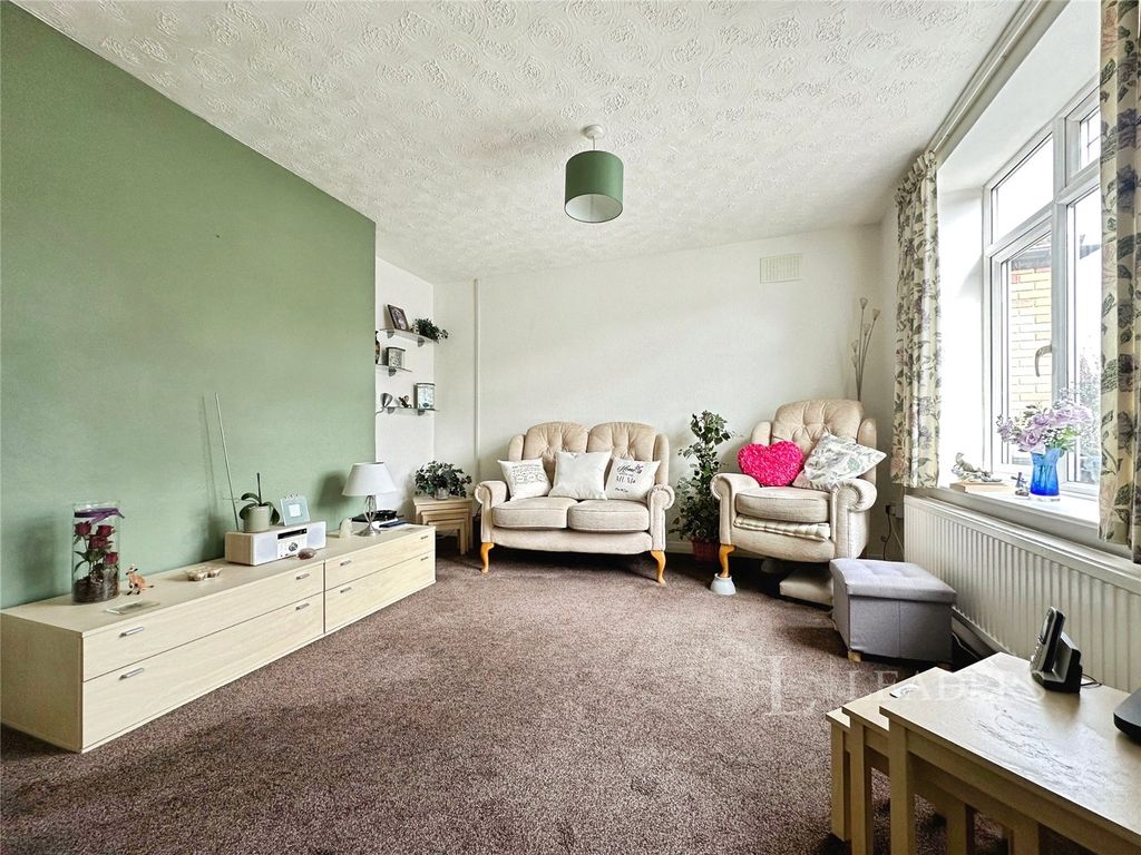 Property photo 2 of 11 Picture No. 05