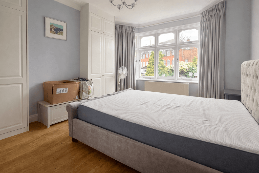 Property photo 3 of 7 Gallery