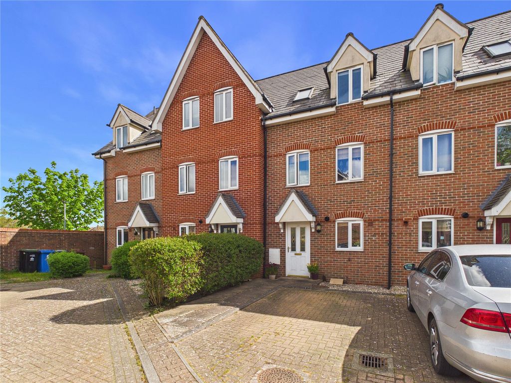 Property photo 1 of 10 Picture No. 01