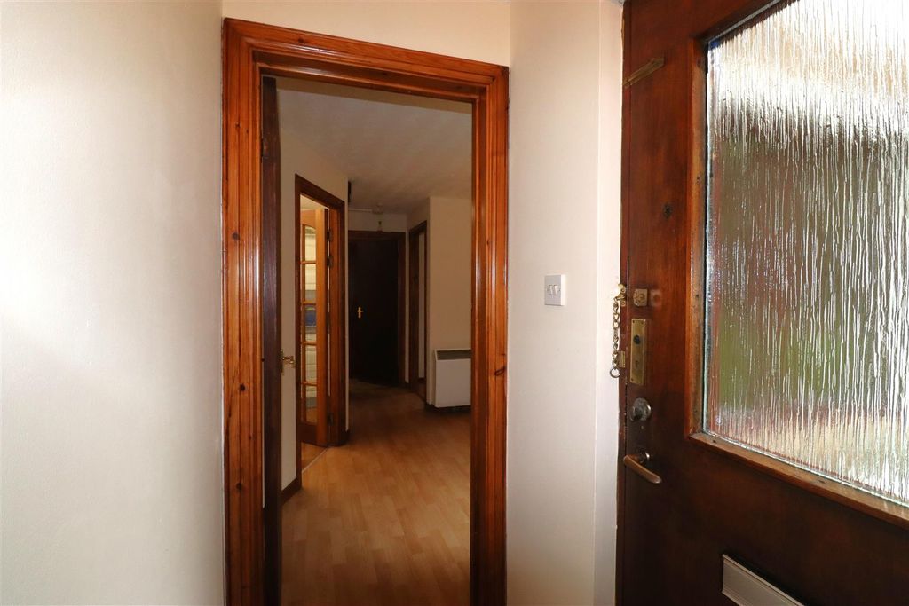 Property photo 2 of 15 Vestibule (2).Jpg