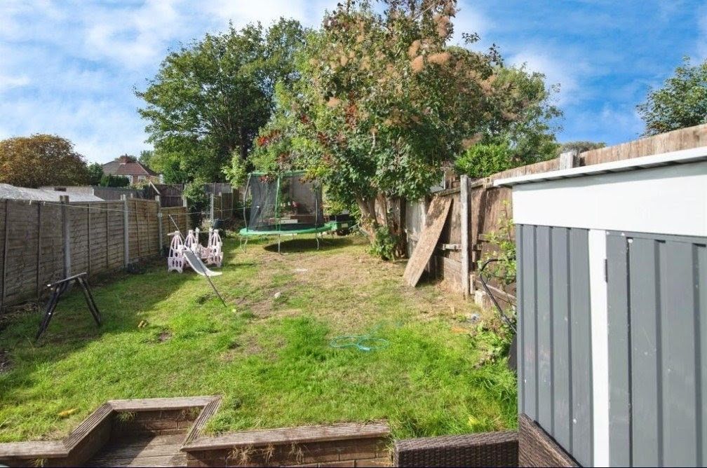 Property photo 2 of 13