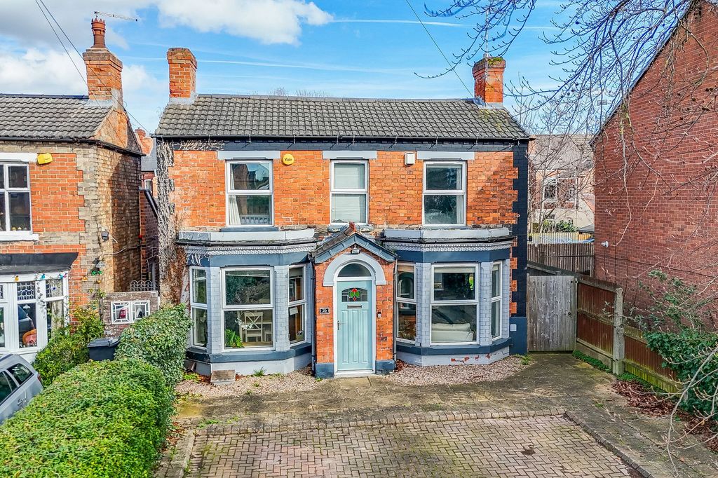 Property photo 1 of 29