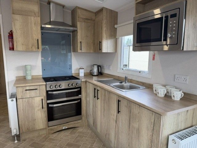 Property photo 3 of 9 Abi Trieste 2022 Car0056068 149525957.Jpeg