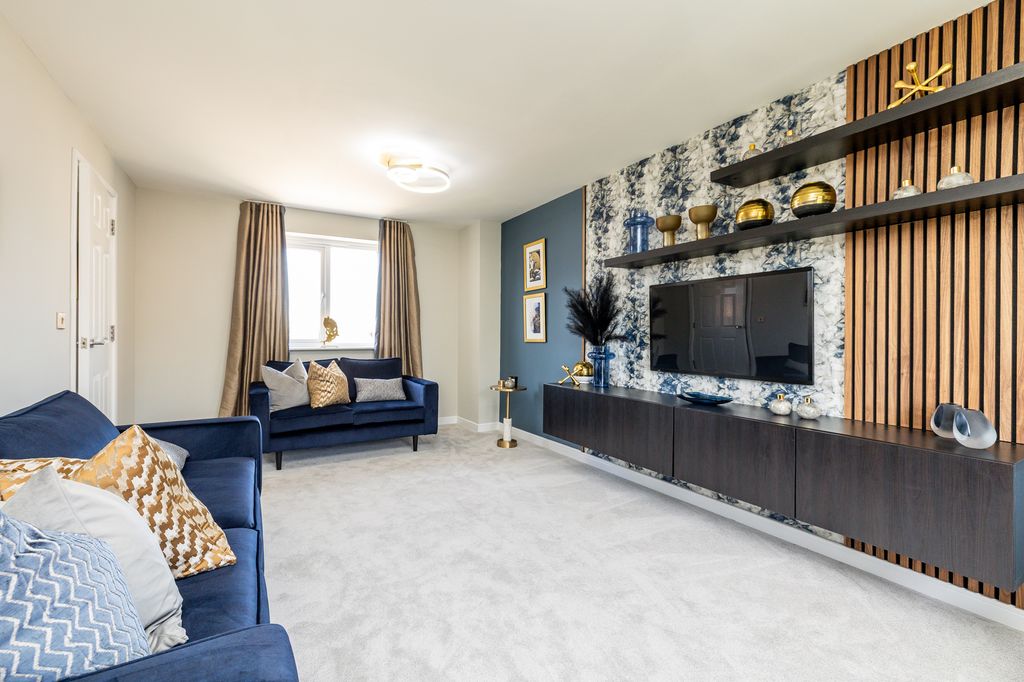 Property photo 2 of 9