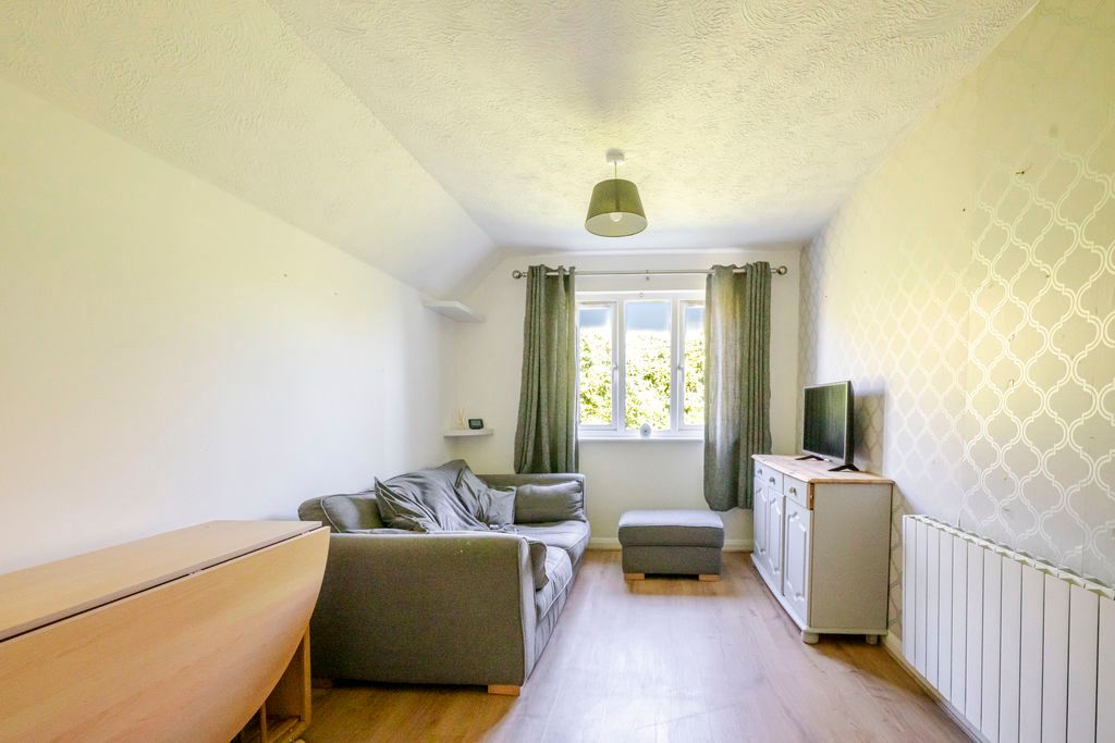 Additional image 4 of 1 bed flat for saleStreatfield Road, Heathfield TN21