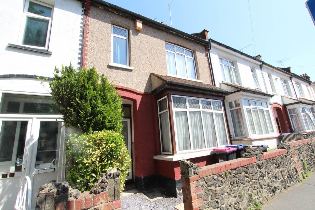 Property photo 1 of 12