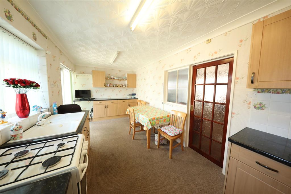 Property photo 2 of 20 0A4A4869.Jpg