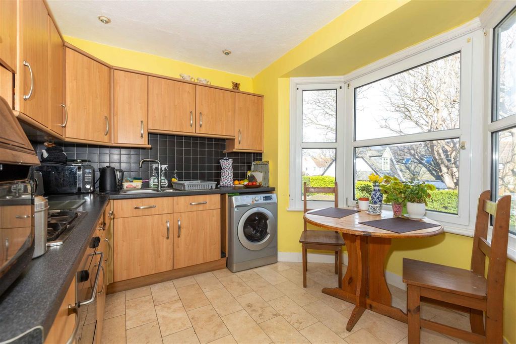 Property photo 3 of 10 Navarino-2.Jpg