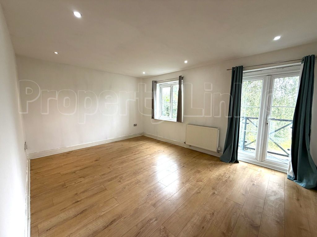Property photo 1 of 24