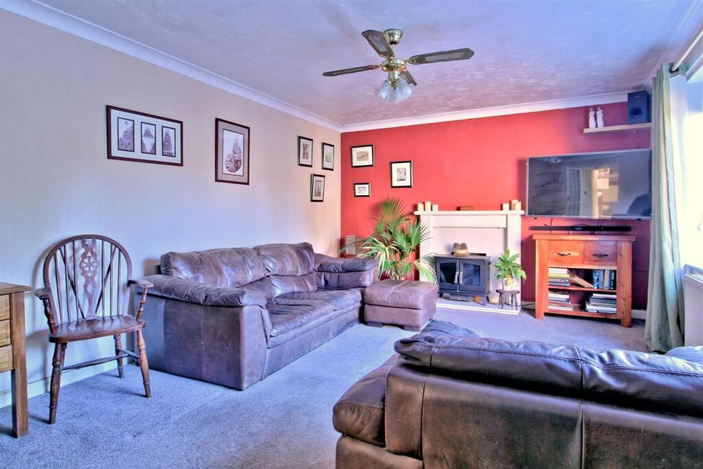 Property photo 3 of 29