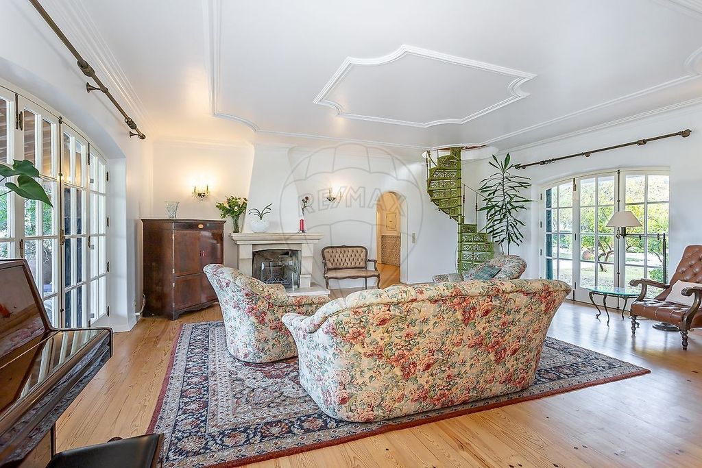 Property photo 3 of 6