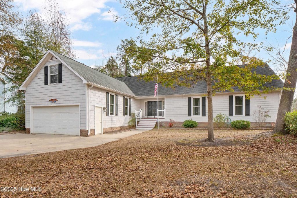 Property photo 1 of 29