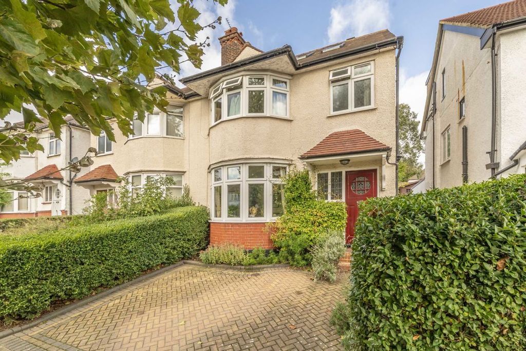 Property photo 1 of 13