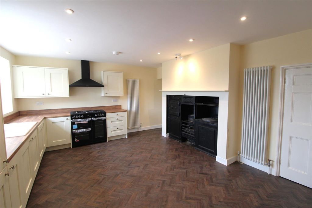 Property photo 3 of 15 Img_3451.Jpg