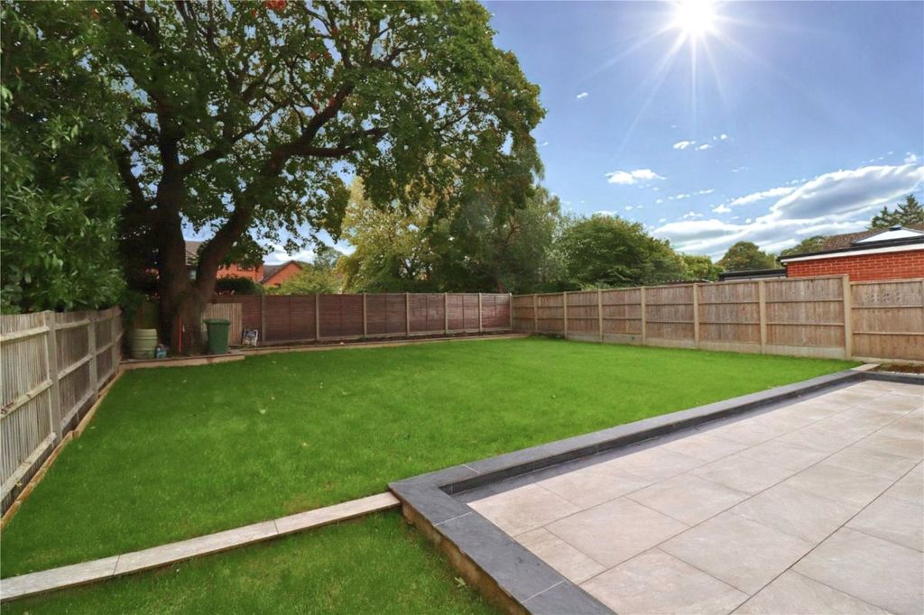 Property photo 3 of 12 Picture No. 25