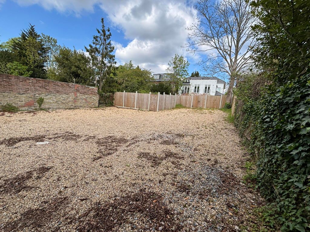 Property photo 3 of 9